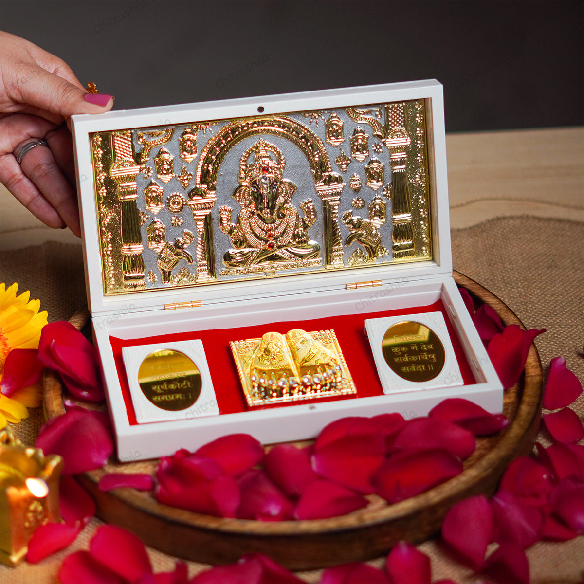 Pocket Temple at low price
